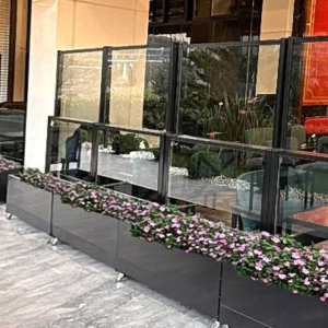 Wind Breaker Glass System
